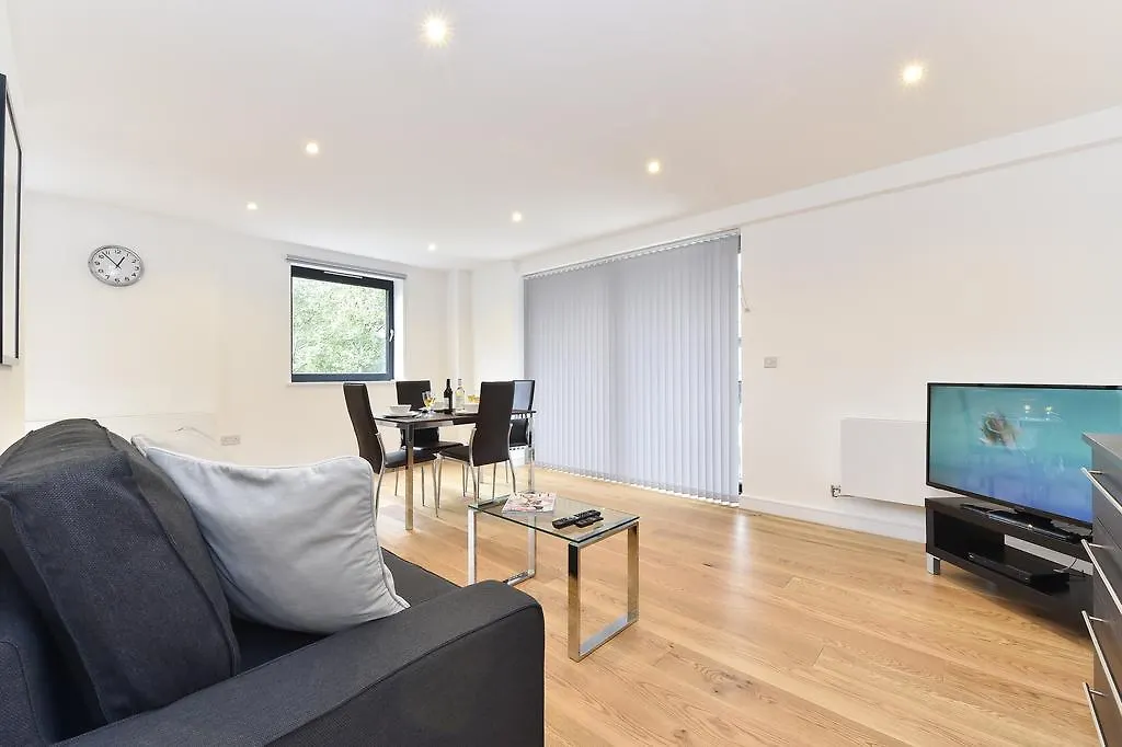 Shoreditch City Living Apartment London