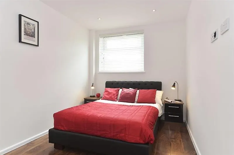 Shoreditch City Living Apartment London