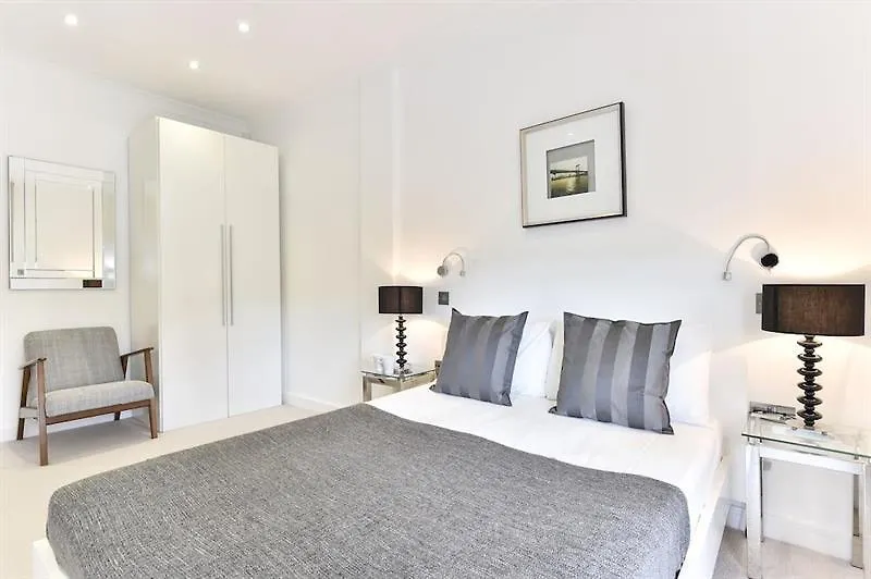 Shoreditch City Living Apartment London